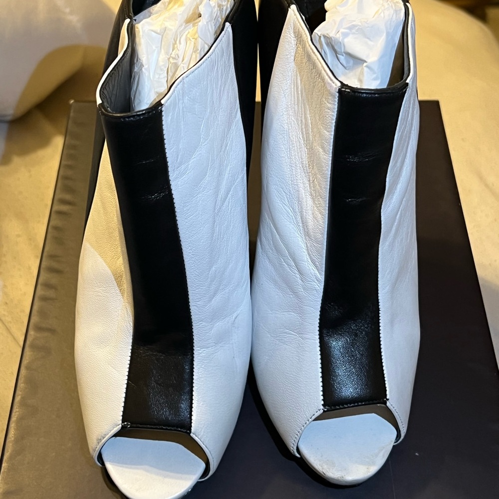 Narciso Rodriguez Italy $1295 Women Wedge Sandals Shoe SZ 37 Black item #2612571
